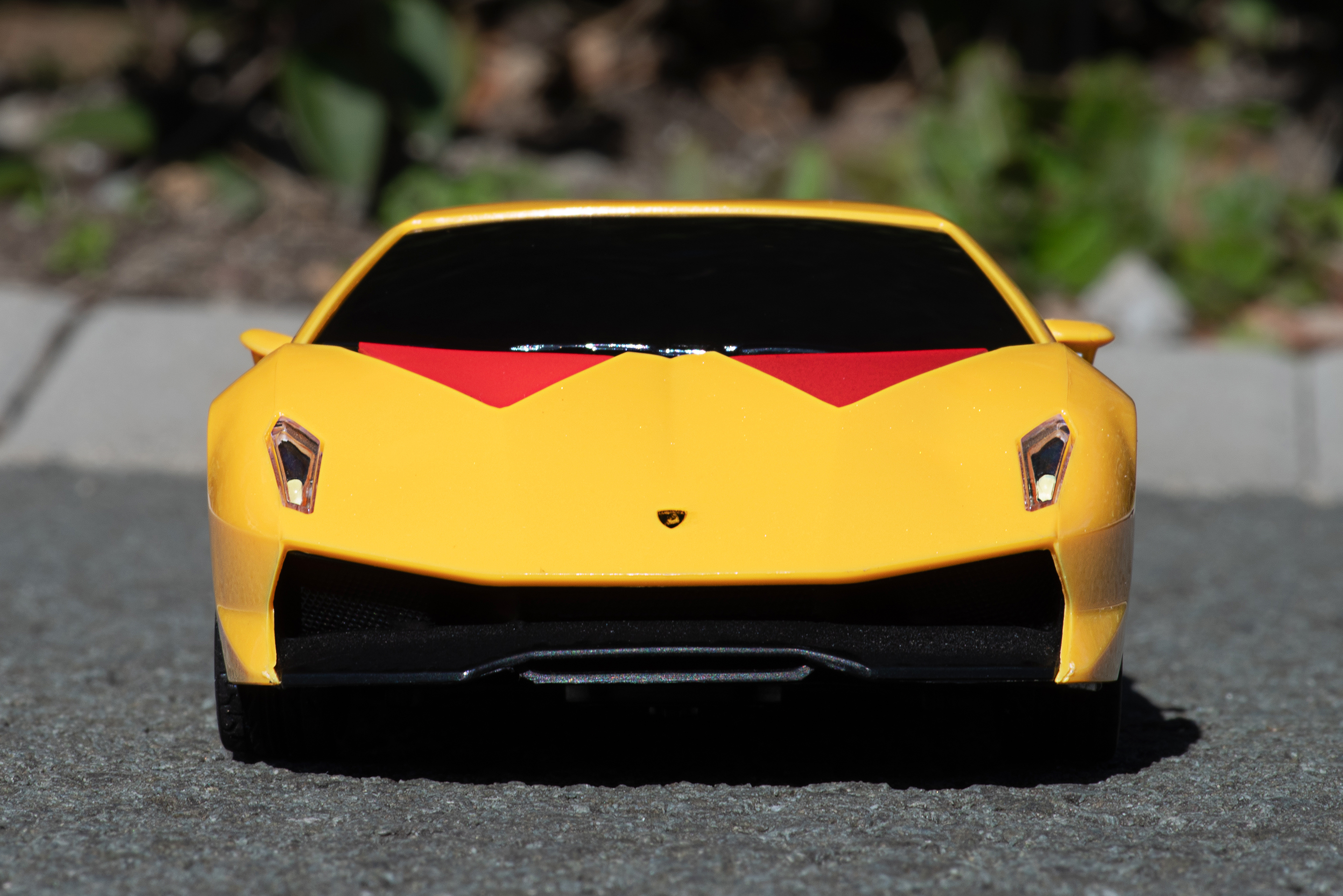 Ferngesteuerte Auto Lamborghini Sesto Elemento 1:24 Kinder Geschenk Lizenz Gelb